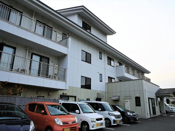 清潔感のある建物外観