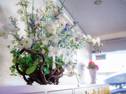 花籠を備えたフロントエリア