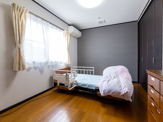 清潔な個室の居室