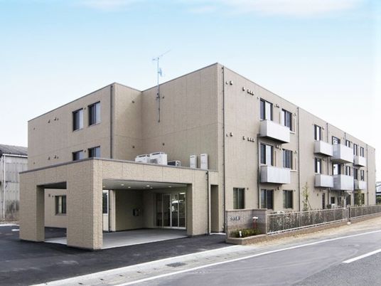 清潔感溢れる建物外観