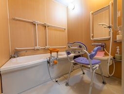 バリアフリー浴室設備