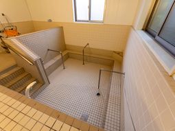 バリアフリー浴室の設備