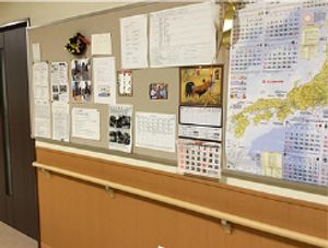 地図が貼られた掲示板