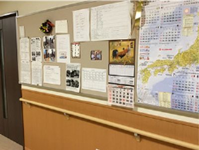 地図が貼られた掲示板