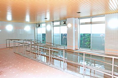 手すり付きの水場