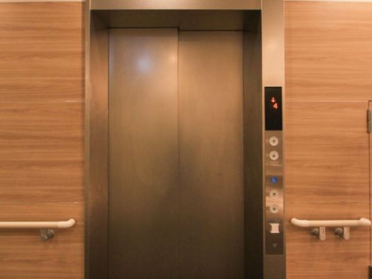清潔感あるエレベーター