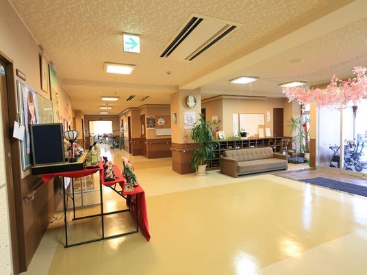 和やかなロビーの様子
