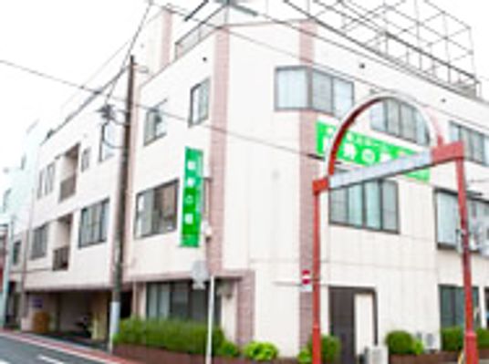 都市型施設の外観