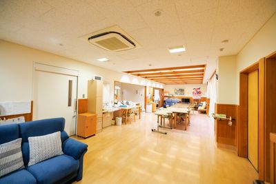 明るい空間のリビング