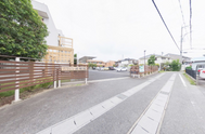 介護施設の外観と周辺環境
