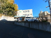 介護施設の外観と界隈