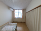 明るい個室の部屋
