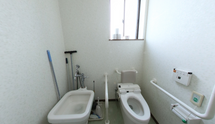 手すり付きトイレ設備
