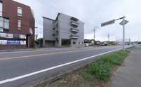 明るい日差しの介護施設