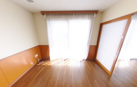 介護施設の居室の内観
