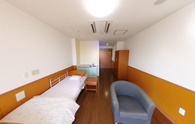 清潔感ある居室内の全体像