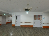広々とした廊下