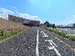 木々に囲まれた道