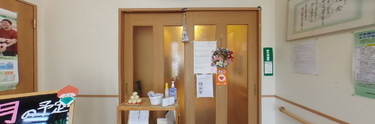 介護施設の入口付近の風景