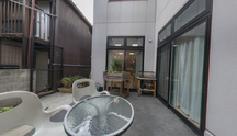 居心地の良い屋外休憩エリア