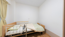 ゆったりとした介護施設の室内