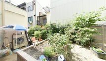 介護施設の屋外と建築構造