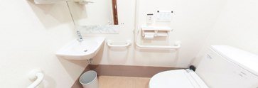 福祉施設内のトイレ設備