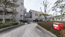 清潔で広々とした介護施設