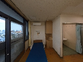 開放的な部屋の一角