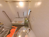 浴室の手すり付き洗い場  