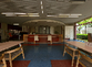 自然光豊かな共有スペース