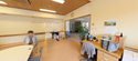 広々としたリハビリ施設