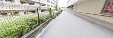 開放的な外観の介護施設