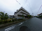 アクセス良好な施設外観