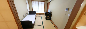 介護施設内の居室風景