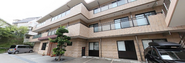 介護施設の清潔な外観