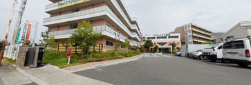 介護施設とその周辺の風景