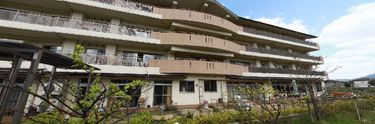 介護施設の屋外環境と建物