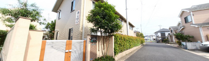 広々とした住宅街の視界