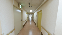 清潔で広い通路