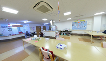 清潔で広々とした施設内部