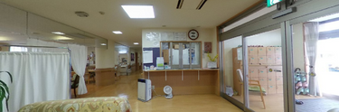 介護施設の居心地の良いロビー