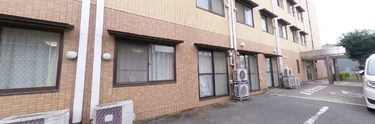 介護施設の外観と環境