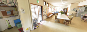 ケアホームの居心地の良い共有空間