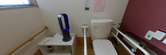 ケアホームの清潔なトイレ設備
