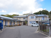 清潔で明るい介護施設