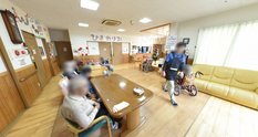 快適な環境の介護施設内部