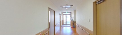 介護施設内の綺麗な廊下