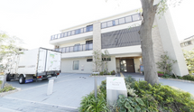 落ち着いた住宅街に佇む介護施設