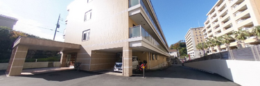 介護施設の外観と入口